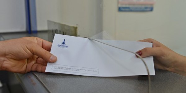 İzmir'de 26 bin aileye 200 lira bayram hediyesi