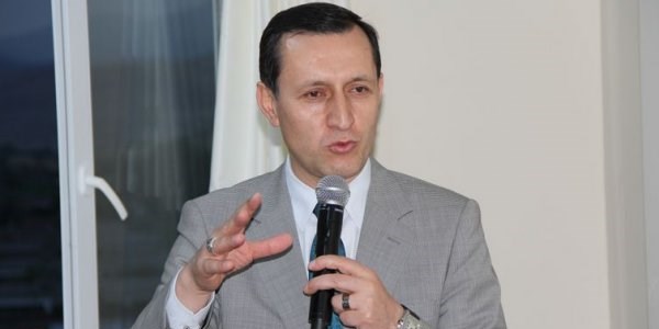İşler: Başbakan ile diğerleri arasında ciddi fark var