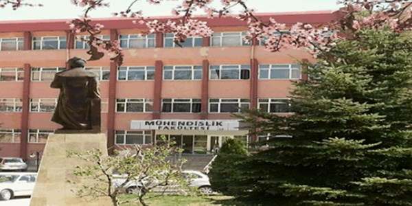 Cinayetin işlendiği fakültede 2 dekan yardımcısı istifa etti