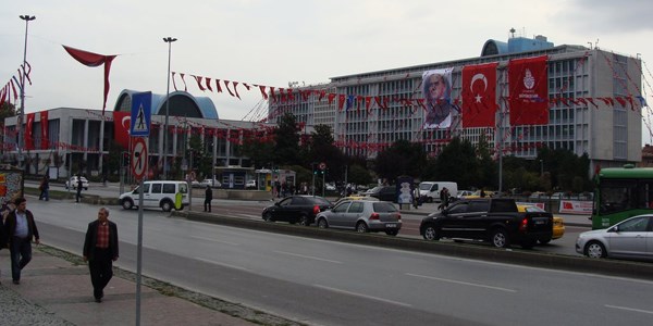 İBB'den 'dolandırıcılık' uyarısı