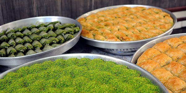 Bayramda ağır tatlı ikramlarına 'dur' deyin