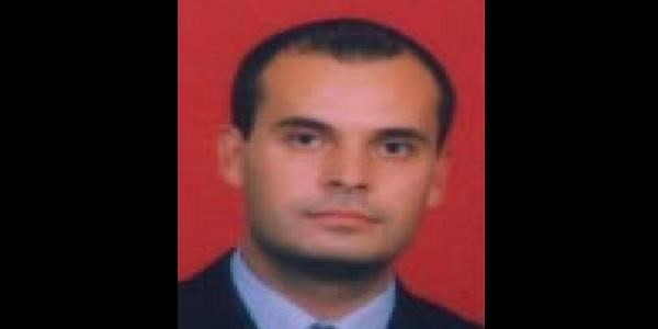 Balkonundan düşen ingilizce okutmanı öldü