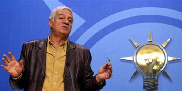 Dengir Mir Mehmet Fırat AK Parti'den istifa etti