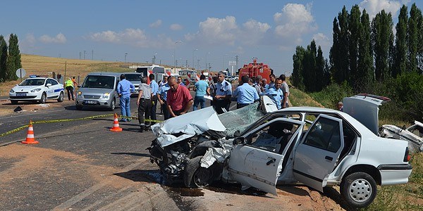 Trafik kazalarnda iki gnde 31 kii ld