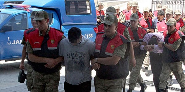O öğretmen 2 yıl önce meslekten men edilmiş