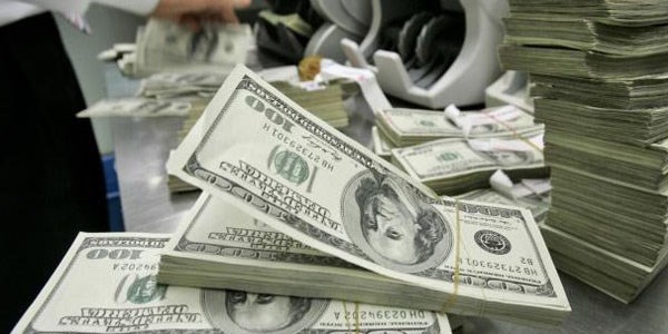 Dolar 2,16'nın üzerinde kapandı