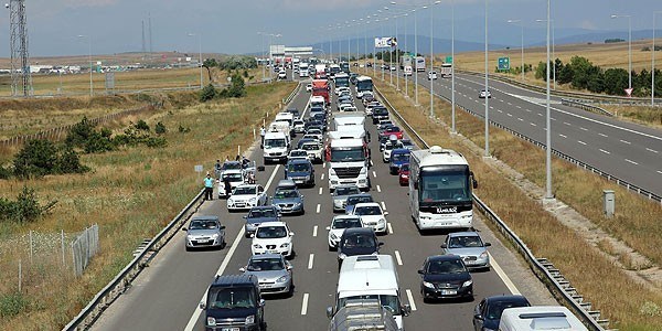 Tatilcilerin yzde 63' oy vermek iin dnecek