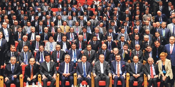 İş dünyası Erdoğan'dan yeni iş mahkemesi istedi