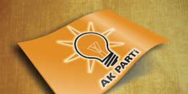 Ak Parti Bitlis'te yanlış adaydan kaybetmiş
