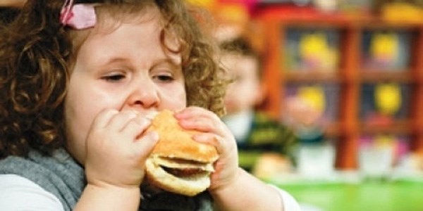 Obez çocukta alerji riski % 25 artıyor
