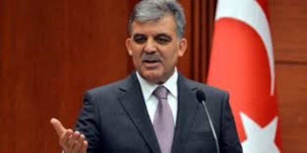 Abdullah Gül partiye hangi görevde dönecek?