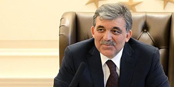 Abdullah Gül AK Parti'ye nasıl dönecek?