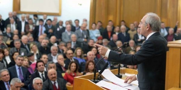 Eski 50 CHP'li vekil Kılıçdaroğlu'nun istifasını istedi