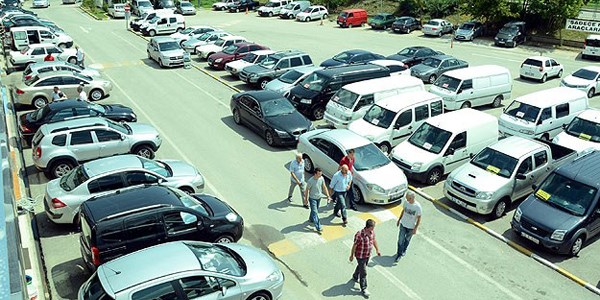 İkinci el otomobillerin fiyat cazibesi sürüyor