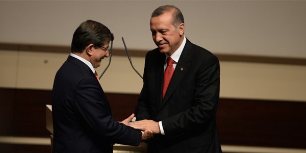 24 saatlik vekalet Davutoğlu'na