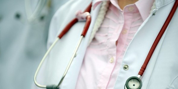 Doktor reklama çıkamayacak