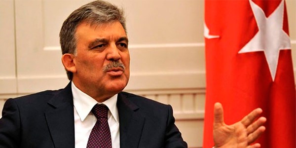 Abdullah Gül, Davutoğlu'nu kutladı