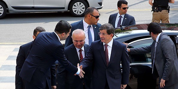 Davutoğlu, Adli yıl açılış törenine katılmayacak