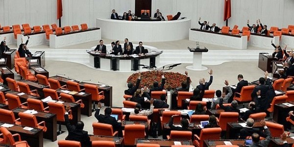 TBMM yarın olağanüstü toplanıyor