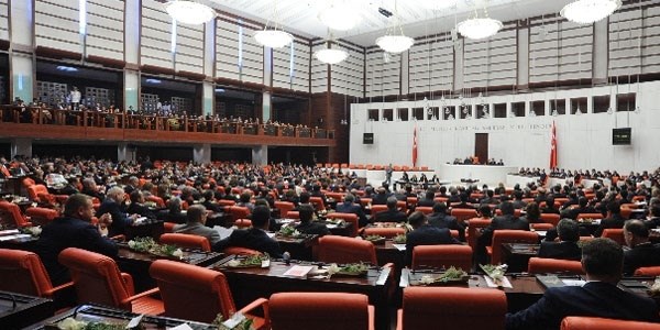Meclis Genel Kurulu'nda 'sefil' polemiği