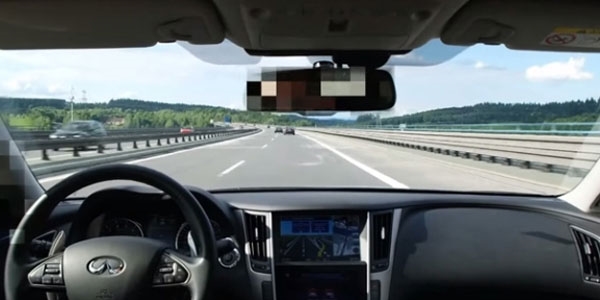 Şoförsüz otomobiller satışa çıkıyor