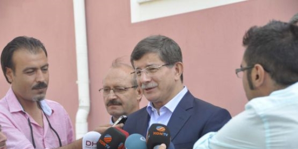 Başbakan, işleri yapan memurlarla tek tek tanışacak