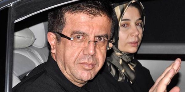 Bakan Zeybekci'nin ve Vali Demir'in eşi yaralandı