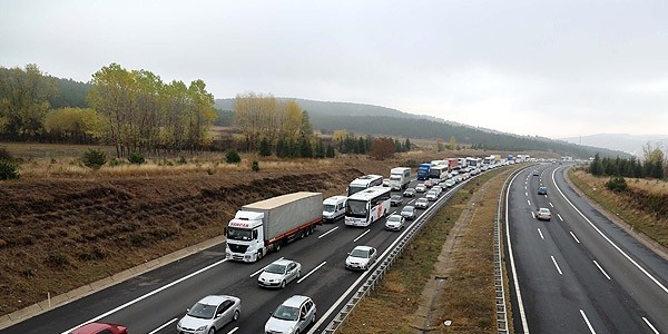 Dilovas-Gebze otoyolu 15 saat trafie kapatlacak