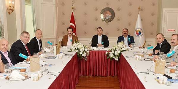 İşçi-işveren iş sağlığı ve güvenliği için el ele verdi