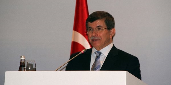 Davutoğlu üniversitelilere ders verecek