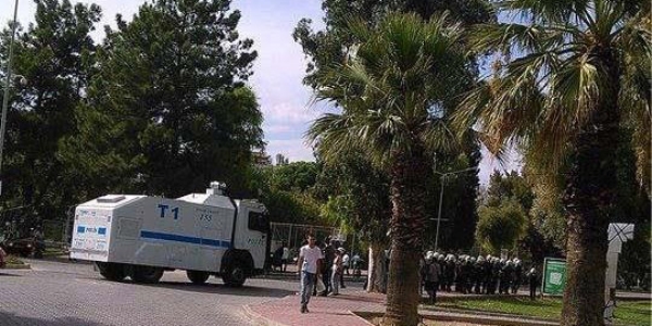 Ege Üniversitesi'nde gerginlik: 23 gözaltı