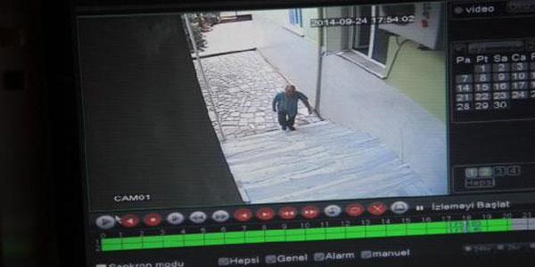 Camide toplanan yardım parasını çaldılar