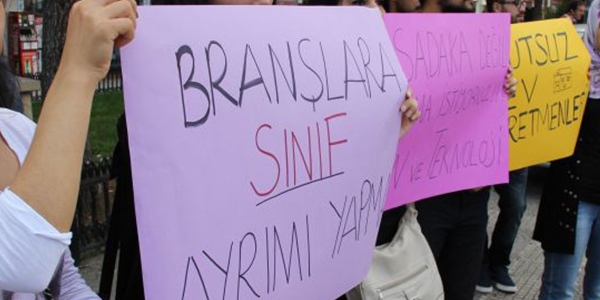 Atanamayan öğretmenlerden basın açıklaması