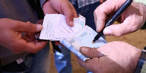 Sahte paralar kurban pazarlarında dolaşıma sokuluyor!