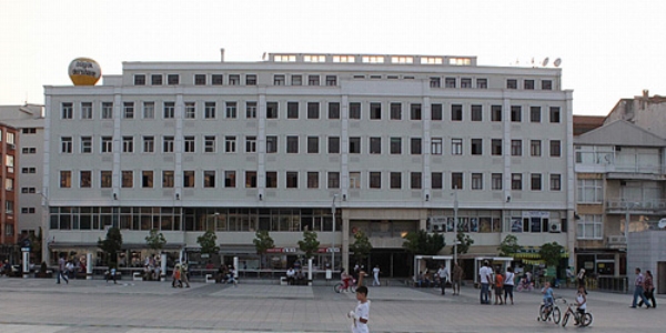 Manisa Belediyesi işçilerine yüzde 30 zam