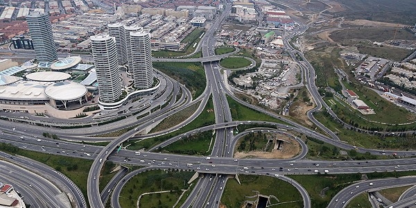 İstanbul trafiği havadan denetlendi