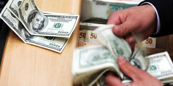 Dolar 2.30 TL'yi gördü, altın çakıldı!