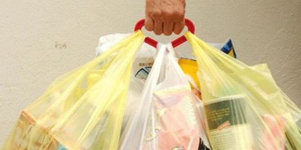 Fransa, plastik poşet, çatal ve tabağı yasakladı