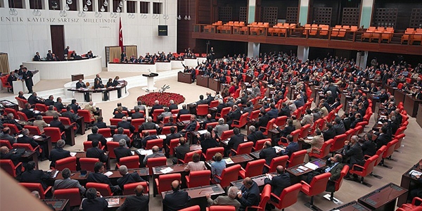 Meclis'in bugünkü gündemi belli oldu
