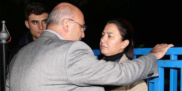 CHP'li Tanal'dan kadın polise: Sen kimsin?