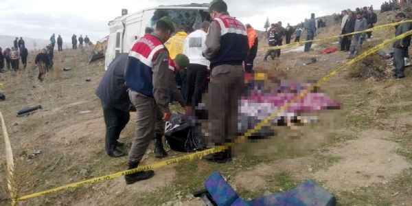 Afyonkarahisar'daki kazada yaralananların kimlikleri!
