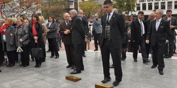 Törende Vali'nin duracağı yerde polis nöbeti!