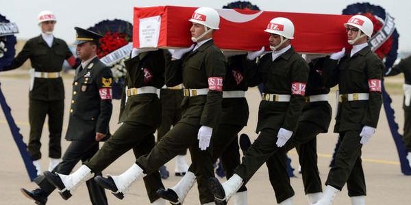 Şehit Astsubay'ın cenazesi toprağa verildi