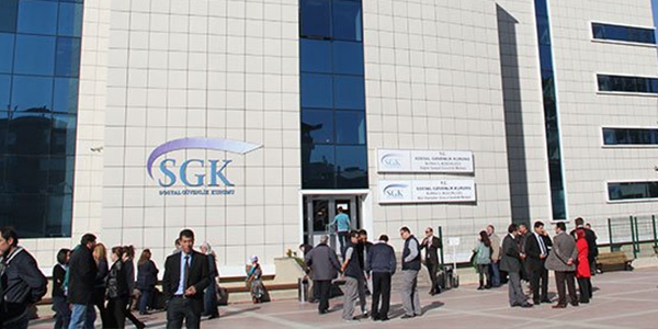 Bursa SGK'da, polis dinlemeyi araştırdı