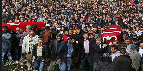 Ermenek'te 2 madenci toprağa verildi
