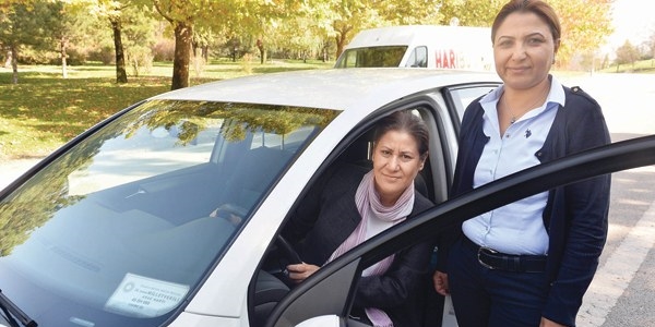 Meclis'in tek kadın şoförü