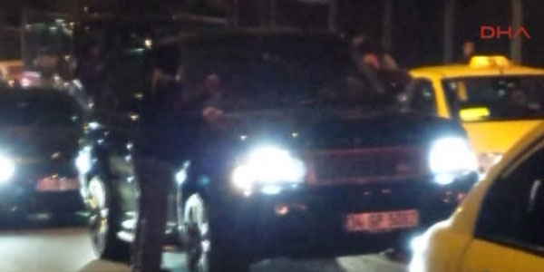Şişli'de bahşiş isteyen iki kişi dehşet saçtı!
