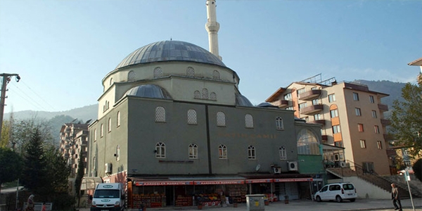 Tokat'ta 5 caminin elektriği kesildi