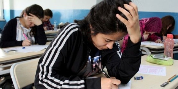Uzmanlardan öğrenci ve ailelere sınav uyarıları