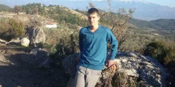 Liseli Mustafa av tüfeğiyle intihar etti